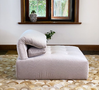 Immobile Modular Sofa : Armless Chair 